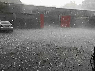 上市公司动态 招商蛇口朱文凯接任董事长晶晨股份拟316亿元收购芯迈微